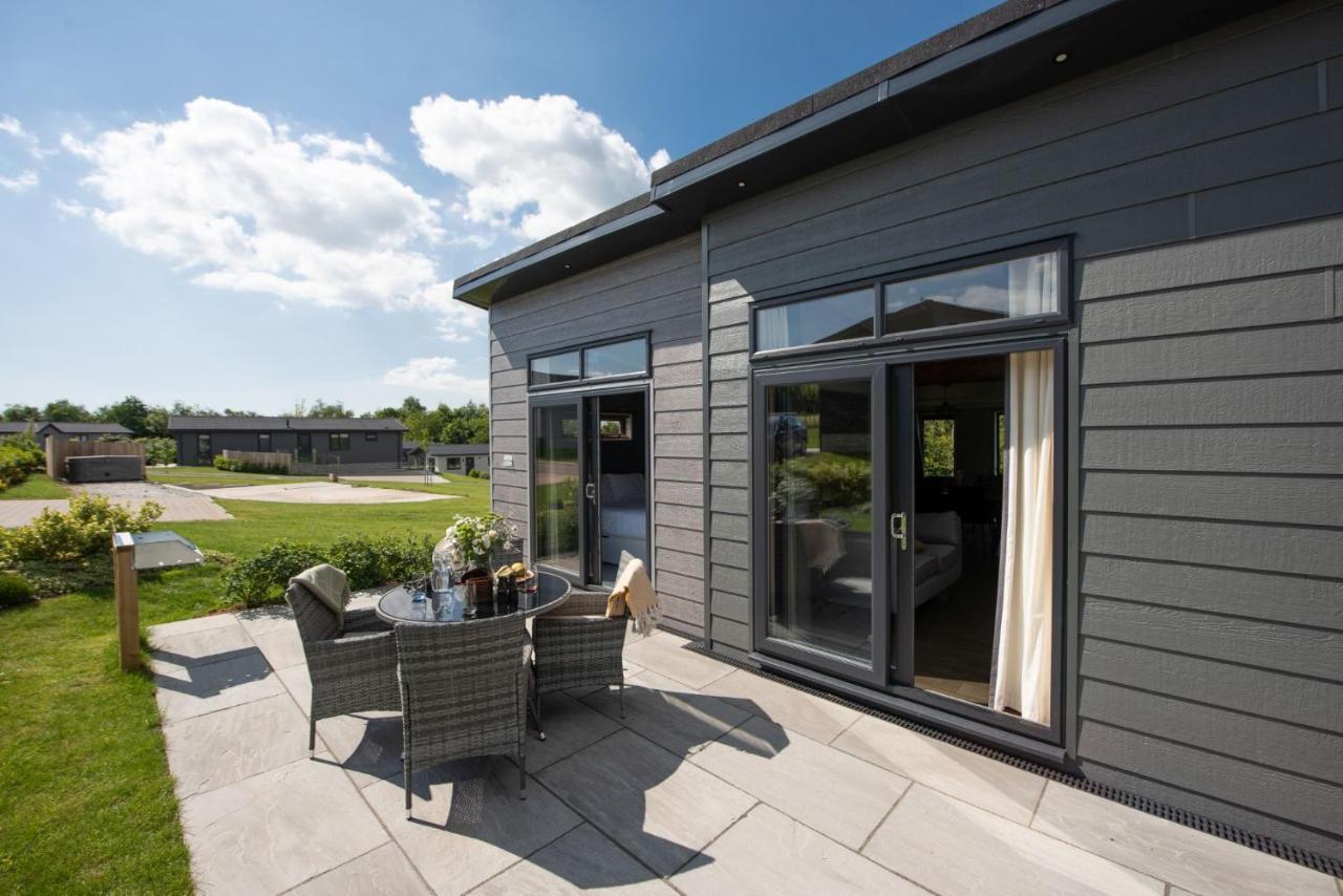 Primrose Lodge, 25 Roadford Lake Lodges Lifton Екстер'єр фото