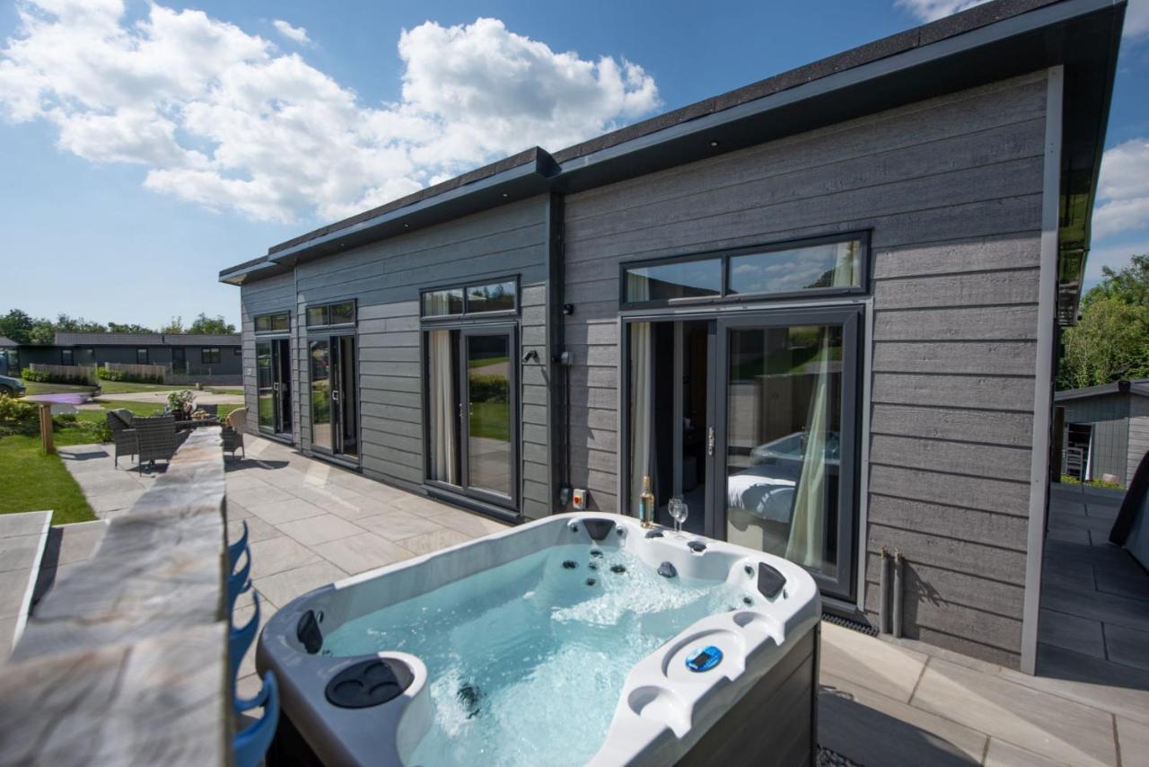 Primrose Lodge, 25 Roadford Lake Lodges Lifton Екстер'єр фото