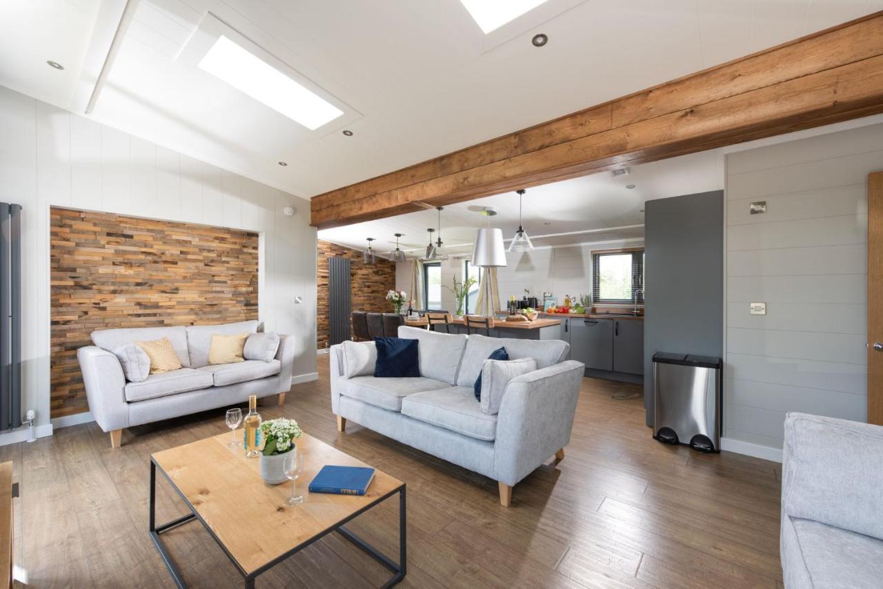 Primrose Lodge, 25 Roadford Lake Lodges Lifton Екстер'єр фото