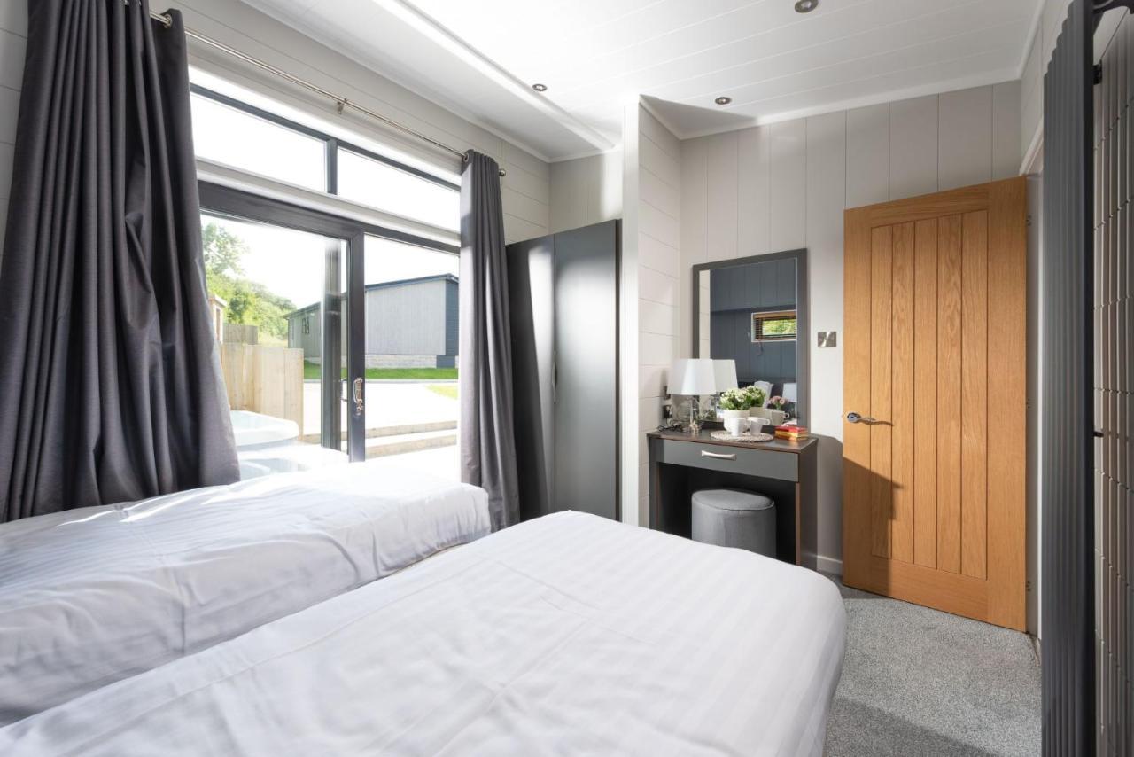 Primrose Lodge, 25 Roadford Lake Lodges Lifton Екстер'єр фото