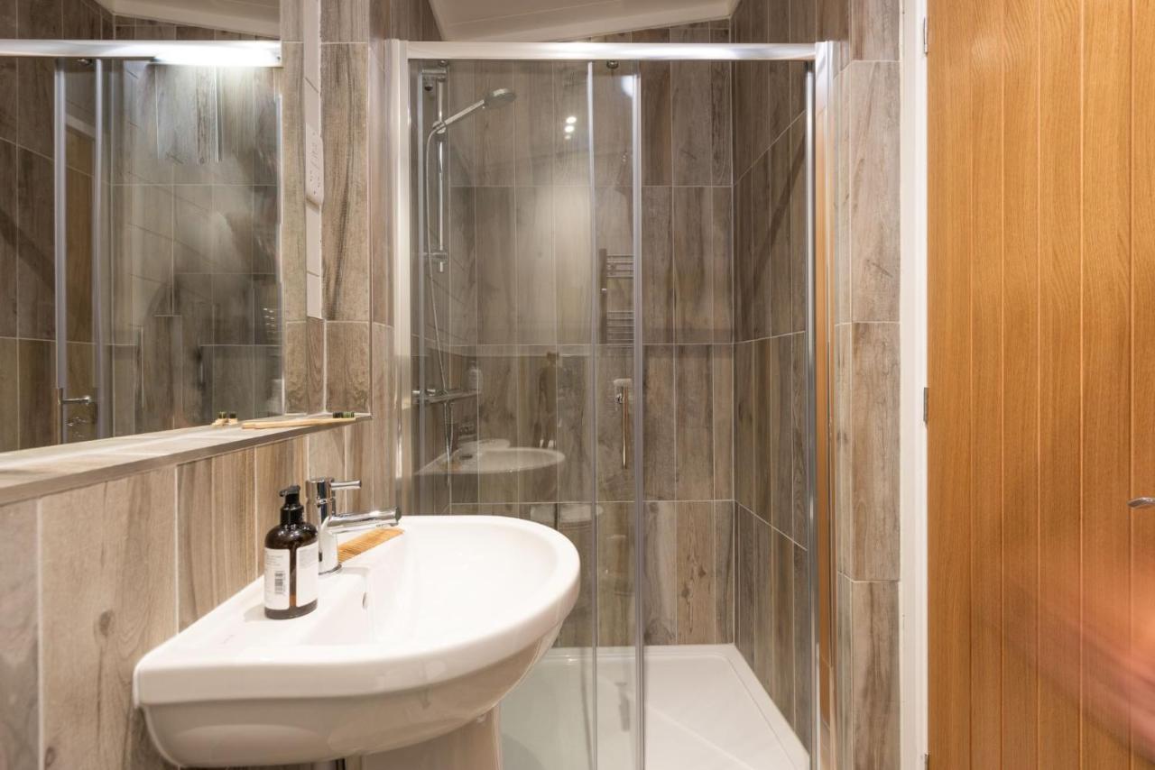 Primrose Lodge, 25 Roadford Lake Lodges Lifton Екстер'єр фото