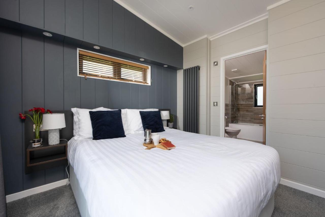 Primrose Lodge, 25 Roadford Lake Lodges Lifton Екстер'єр фото