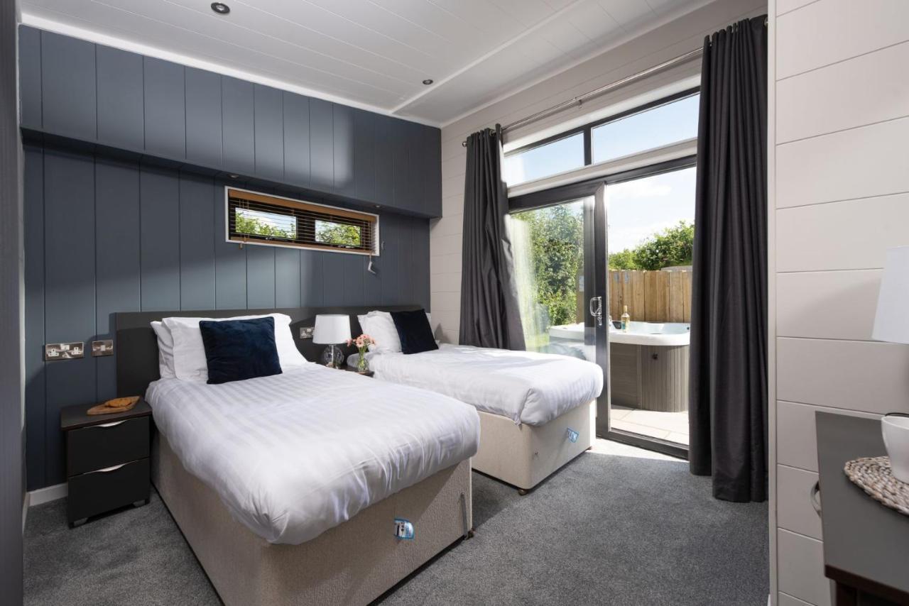 Primrose Lodge, 25 Roadford Lake Lodges Lifton Екстер'єр фото